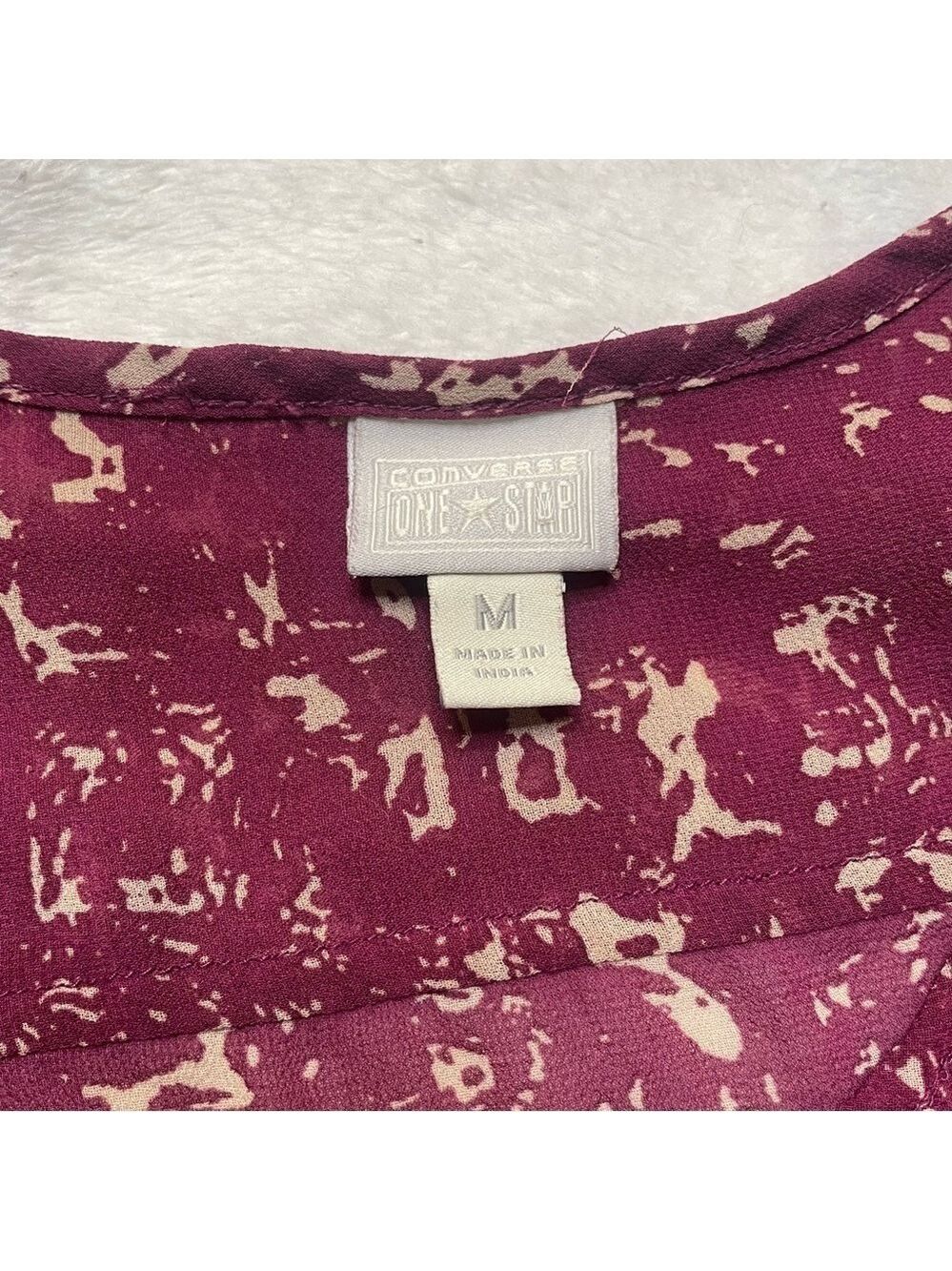 CONVERSE One Star Plum Button Pintuck Blouse M - Picture 7 of 13